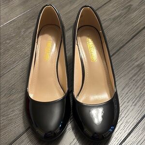 Dream Pairs Black Heels Classic Design